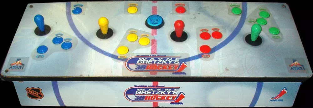 Image n° 2 - cpanel : Wayne Gretzky's 3D Hockey (CHD) (:pci:09.0:ide:0:hdd:image)