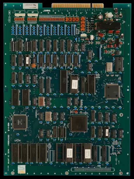 Image n° 4 - pcb : Bomber Man World (Japan, revised sound hardware)