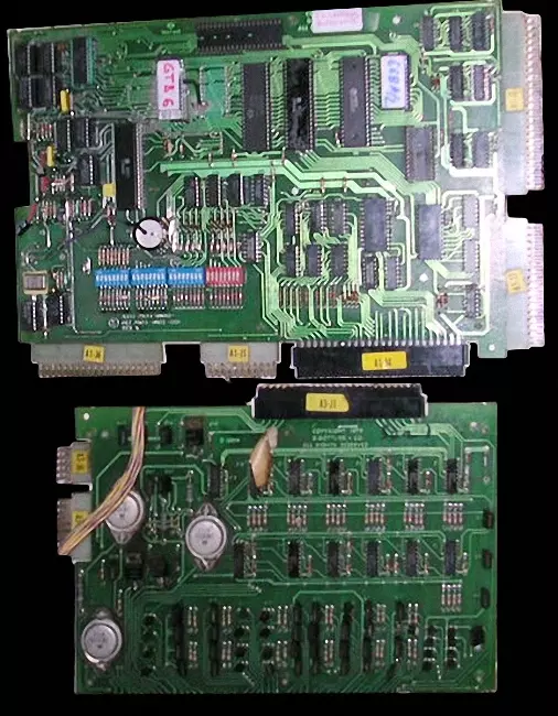 Image n° 2 - pcb : Black Hole (Rev. 2)